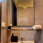 Center - Moderna Rimske Namesti Iv Apartment *