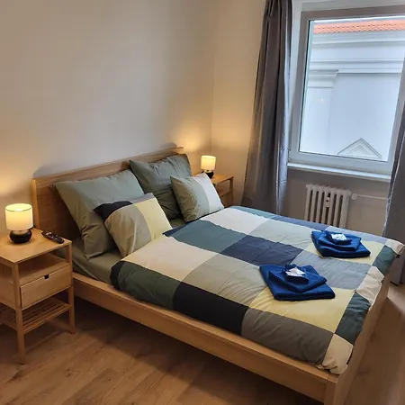 Apartment Center - Moderna Rimske Namesti Iv