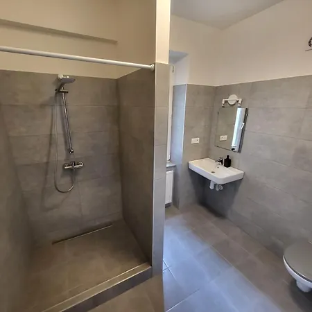 Apartment Center - Moderna Rimske Namesti Iv Brno